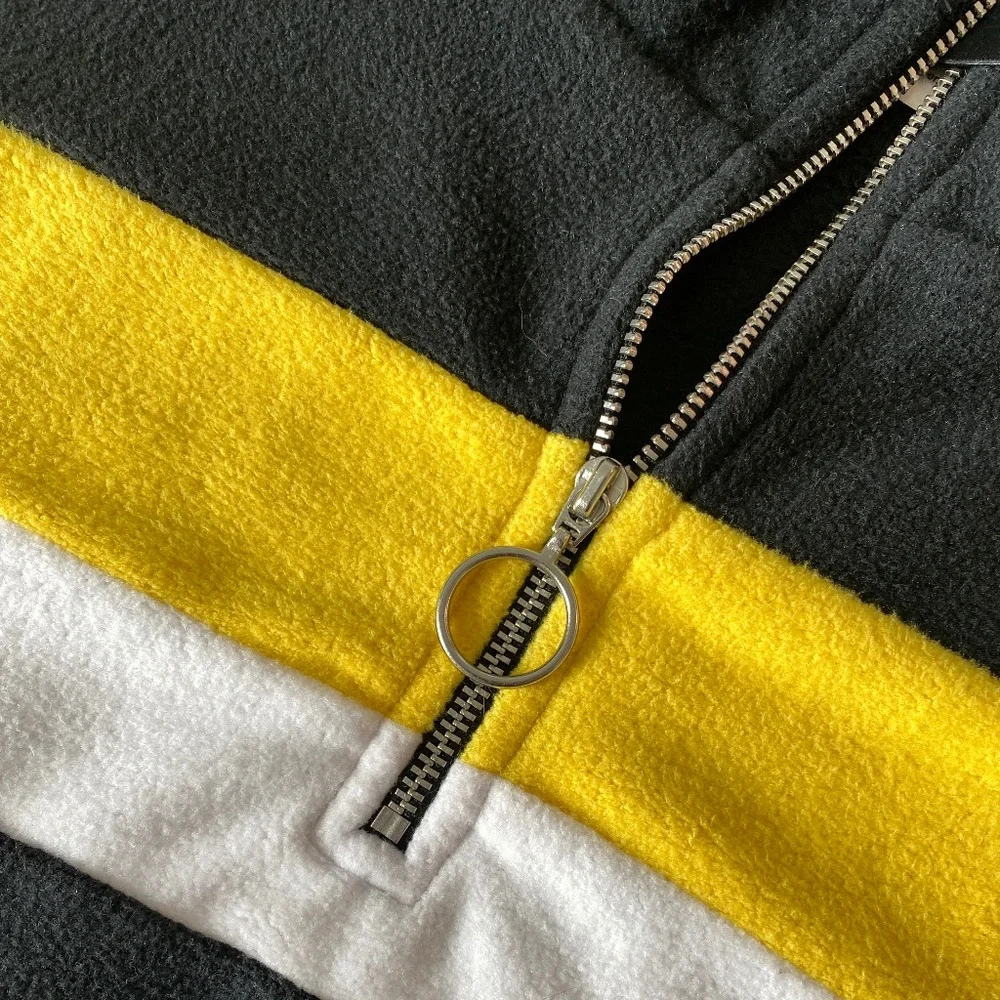 H&M Divided Short Crop Fleece Top Size XS